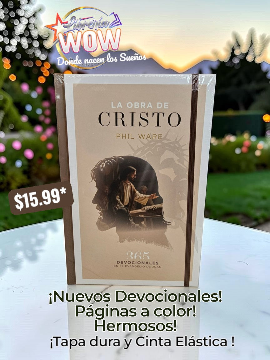 La Obra de Cristo hardcover devotional book by Phil Ware with a beige cover, elastic band, and color interior pages.
