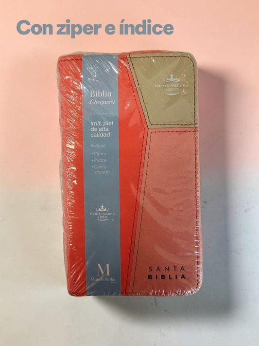 Biblia Reina Valera 1960 de Libreria Wow en formato chequera bicolor con cierre, índice lateral y canto dorado.